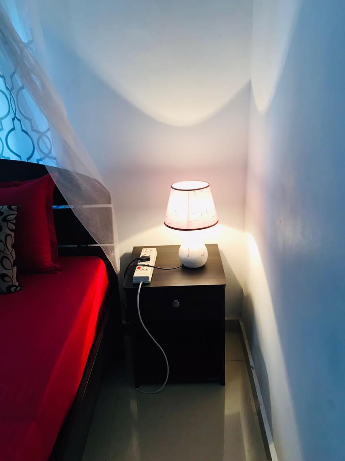 Kavee Transit Hotel Katunayaka Bagian luar foto
